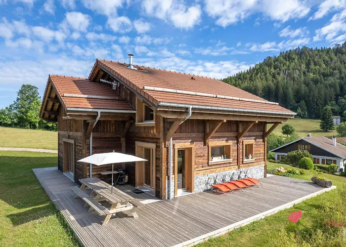 La Reine Des Pres Sauna Piscine Le Domaine Des Fleurs * Gerardmer