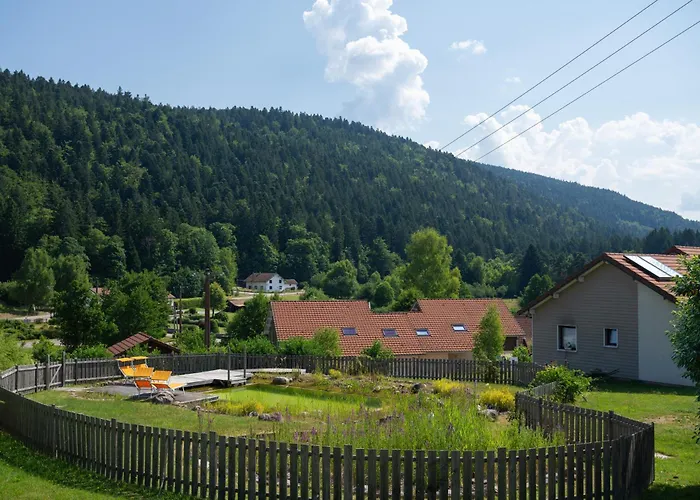 Le Domaine Des Fleurs - La Reine Des Pres