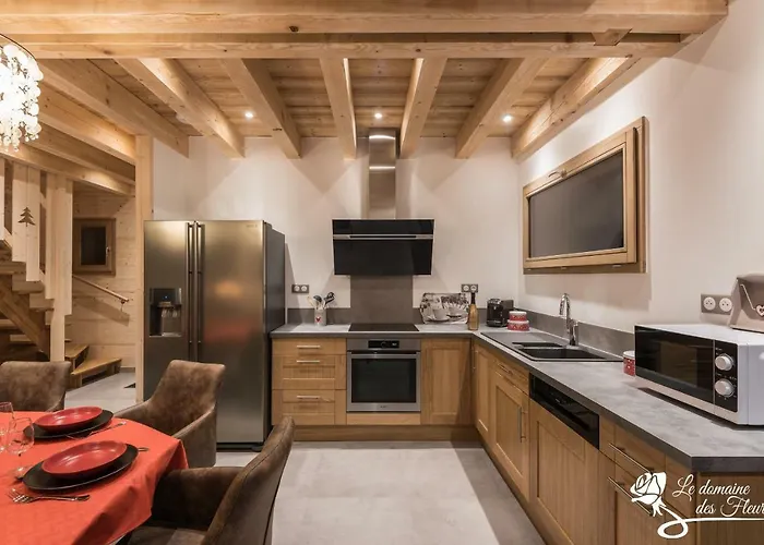 Le Domaine Des Fleurs - La Reine Des Pres